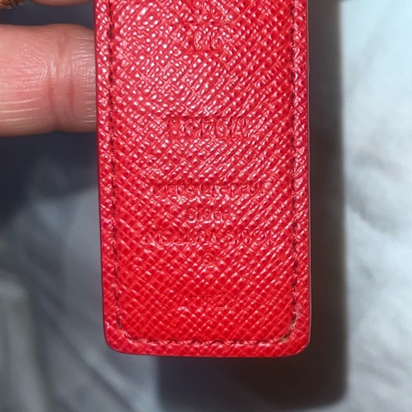 LOUIS VUITTON REVERSIBLE BELT - Picture 10 of 13